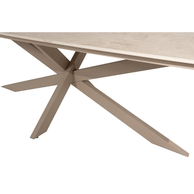 Taste 4SO Puglia Low Dining Chair + 4 Seasons Outdoor Nevada low dining Tisch barrel 250 cm latte