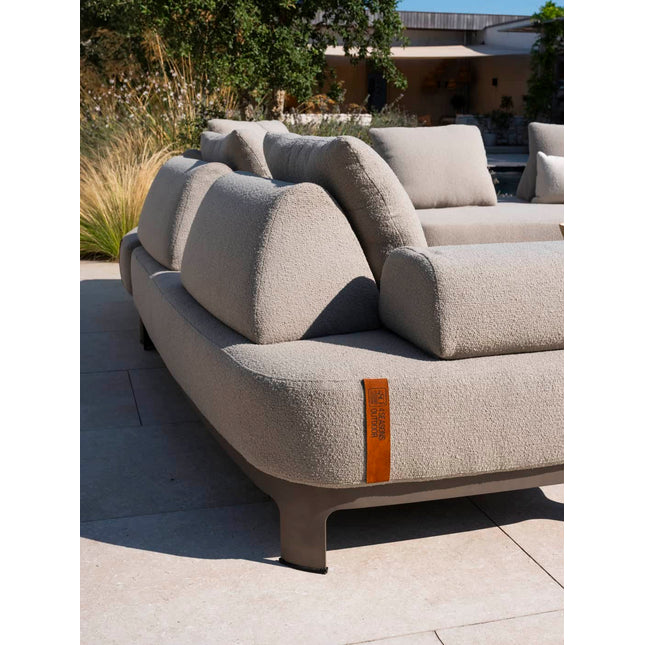4 Seasons Outdoor Santorini Lounge Sank + Sofie Side Table