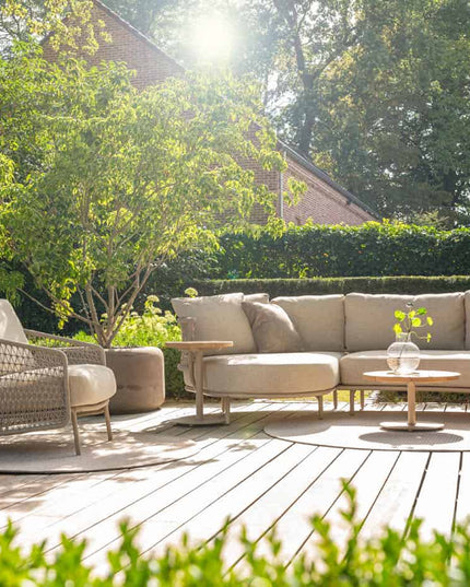 4 Seasons Outdoor Sardinia Chaise Lounge Bank + Puccini Lounge Chair + Verdi Coucht Tabelle 73 Ø CM