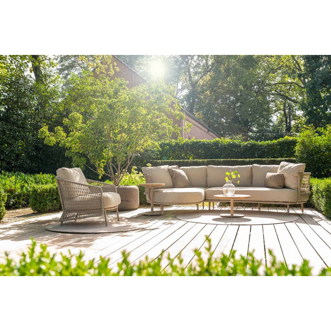 4 Seasons Outdoor Sardinia Chaise Lounge Sofa + Puccini Lounge Stuhl + Volta Couchtisch 80 Ø CM