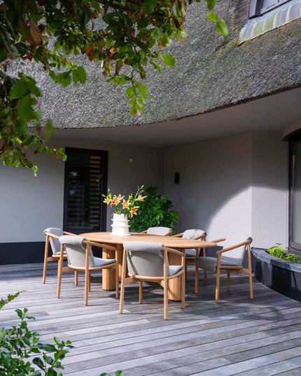 4 Seasons Outdoor Tess Dining + Taste 4SO Capri Tisch-Fass-Form-Teak 240 x 110 cm