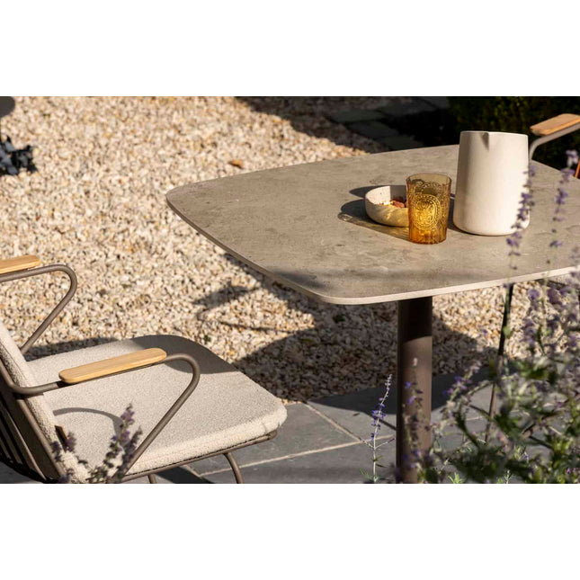 4 Seasons Outdoor Vermont Esstisch mit Keramiktisch -Tisch, Terre 75 x 75 cm.